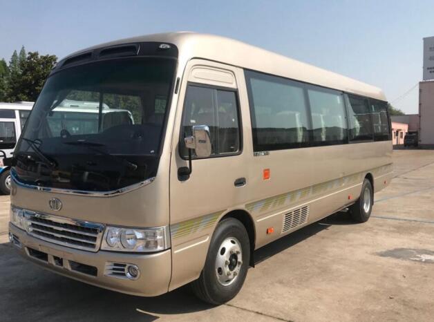 [南昌旅游车出租]大多数选用硬顶敞篷式的吗